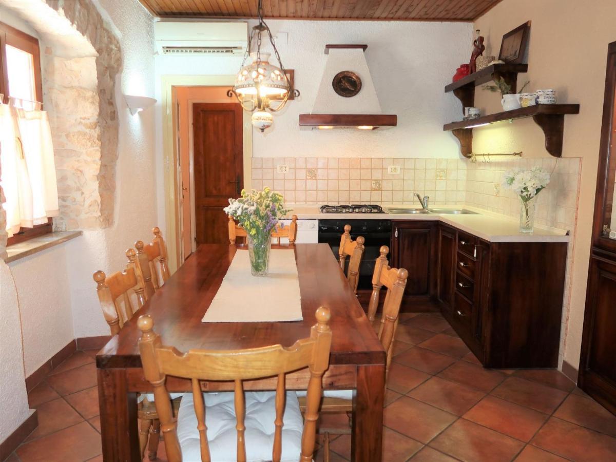 Holiday Home Nino - Lbn305 By Interhome Kršan Εξωτερικό φωτογραφία