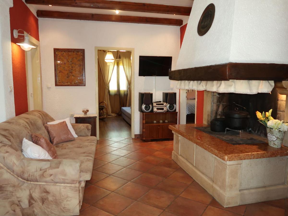 Holiday Home Nino - Lbn305 By Interhome Kršan Εξωτερικό φωτογραφία